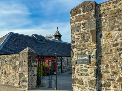 Torabhaig viskitehas - Šotimaa loodusmatk