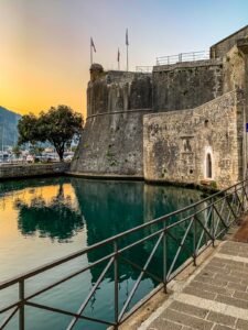 Montenegro reis ja loodusmatk - Kotor