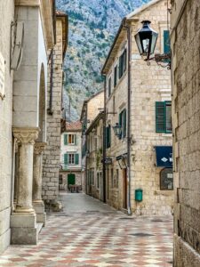 Montenegro reis ja loodusmatk - Kotor