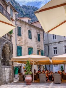 Montenegro reis ja loodusmatk - Kotor