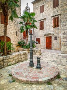 Montenegro reis ja loodusmatk - Kotor vanalinn