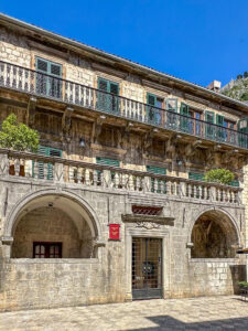 Montenegro reis ja loodusmatk - Kotor