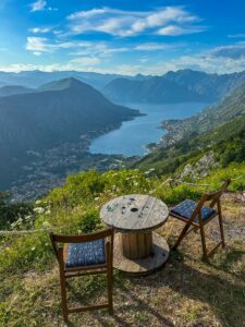 Montenegro reis ja loodusmatk - Kotori laht