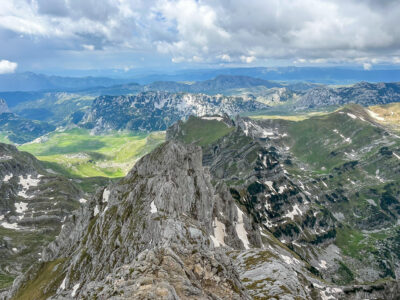 Montenegro reis ja loodusmatk - Durmitori rahvuspark - Bobotov Kuk tipus