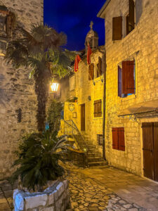 Montenegro reis ja loodusmatk - Kotori vanalinn