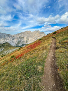Septembris mäenõlvad "leegitsevad" - Montenegro reis ja loodusmatk - sept'25