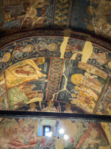 Freskodega kaetud Piva klooster - Montenegro reis ja loodusmatk