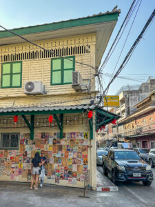 Kirde-Tai rännak, Bangkok