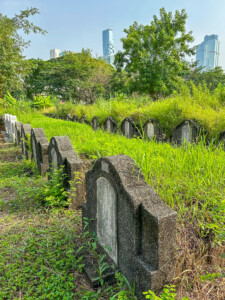 Kirde-Tai rännak, Bangkok