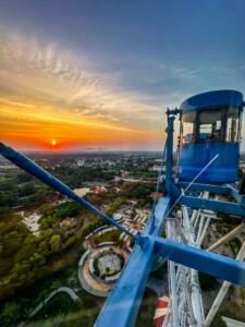 Unustamatu Kambodža reis ja rännak eesti keeles