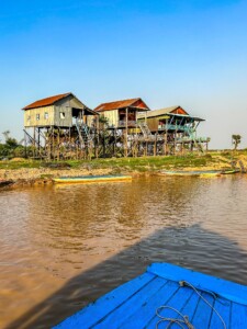 Unustamatu Kambodža reis ja rännak eesti keeles