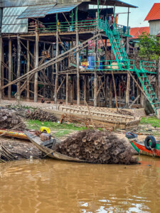 Unustamatu Kambodža reis ja rännak eesti keeles