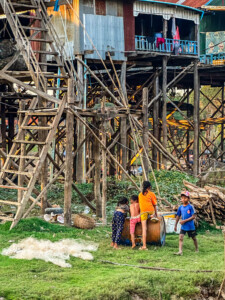 Unustamatu Kambodža reis ja rännak eesti keeles