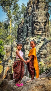 Unustamatu Kambodža reis ja rännak eesti keeles