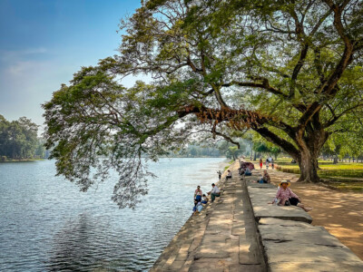 Unustamatu Kambodža reis ja rännak eesti keeles