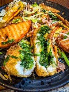 Unustamatu Kambodža reis ja rännak eesti keeles