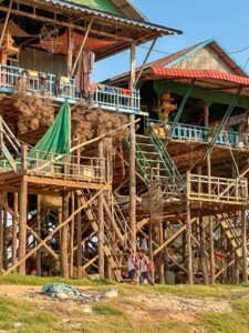 Unustamatu Kambodža reis ja rännak eesti keeles