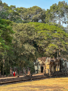 Unustamatu Kambodža reis ja rännak eesti keeles