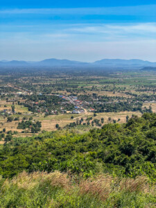 Unustamatu Kambodža reis ja rännak eesti keeles