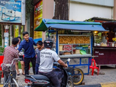 Unustamatu Kambodža reis ja rännak eesti keeles
