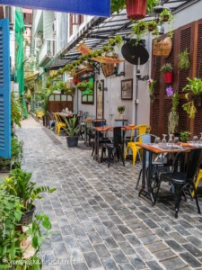 Unustamatu Kambodža reis ja rännak eesti keeles