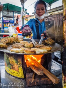 Unustamatu Kambodža reis ja rännak eesti keeles