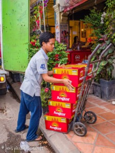 Unustamatu Kambodža reis ja rännak eesti keeles