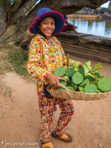 Unustamatu Kambodža reis ja rännak eesti keeles