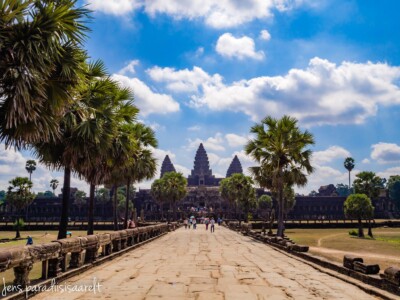 Unustamatu Kambodža reis ja rännak eesti keeles