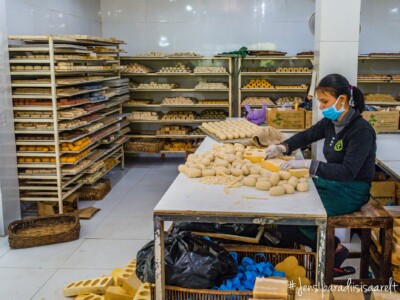 Unustamatu Kambodža reis ja rännak eesti keeles