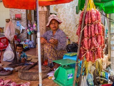 Unustamatu Kambodža reis ja rännak eesti keeles