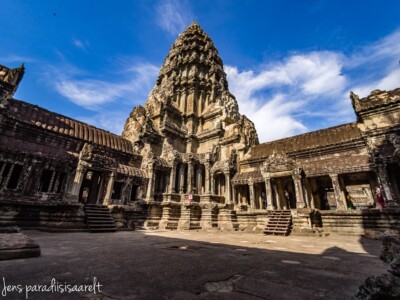 Unustamatu Kambodža reis ja rännak eesti keeles