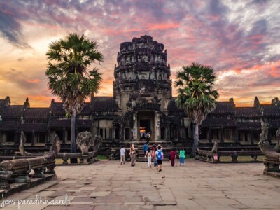 Unustamatu Kambodža reis ja rännak eesti keeles