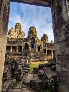 Unustamatu Kambodža reis ja rännak eesti keeles