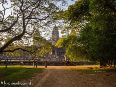 Unustamatu Kambodža reis ja rännak eesti keeles
