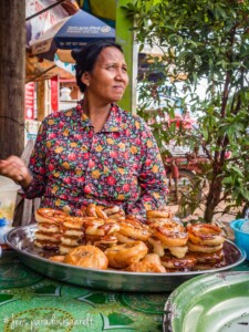 Unustamatu Kambodža reis ja rännak eesti keeles