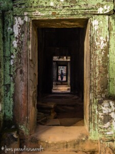 Unustamatu Kambodža reis ja rännak eesti keeles