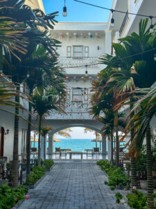 Vietnami reis ja rännak eesti keeles