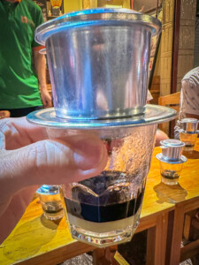 Vietnami reis ja rännak eesti keeles