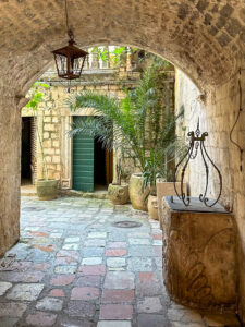 Montenegro reis ja loodusmatk - Kotor